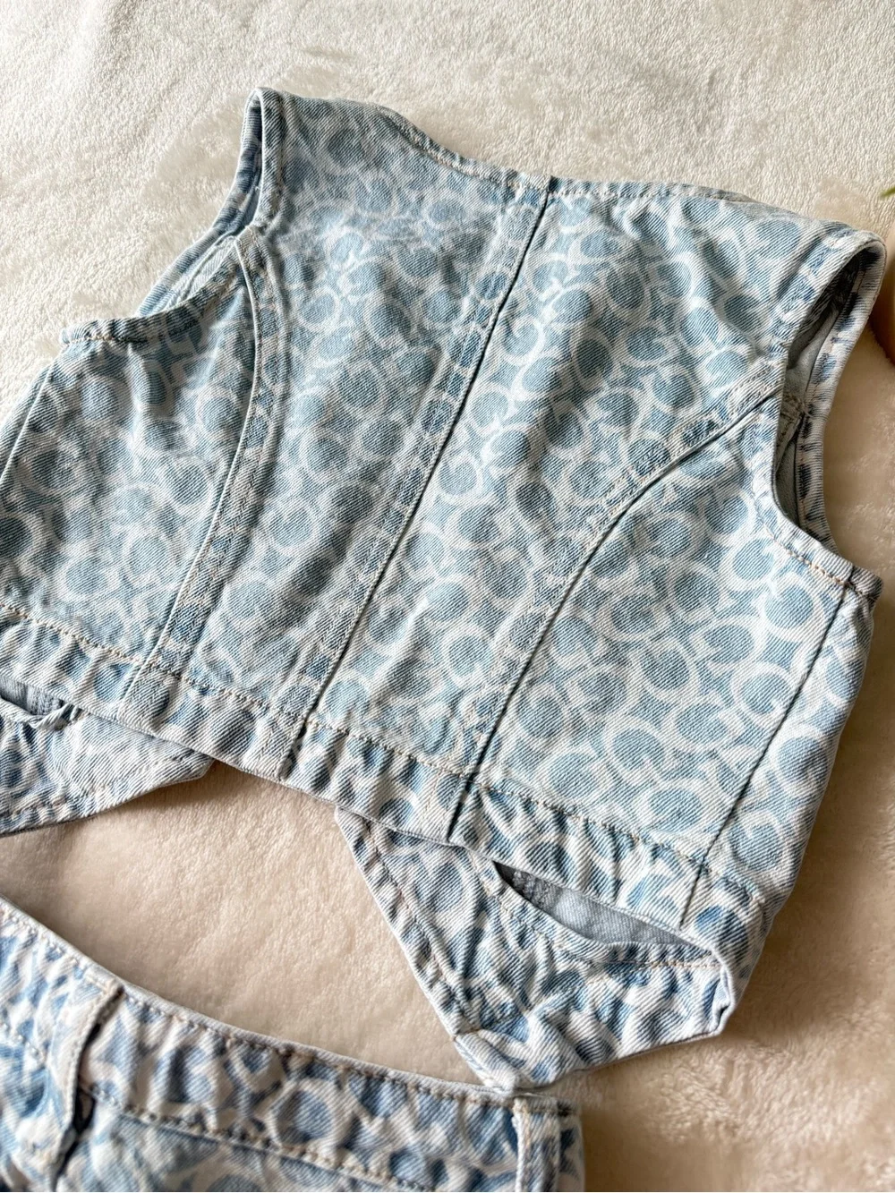 GUESS Light Blue Logo Denim Vest & Shorts Set for girls